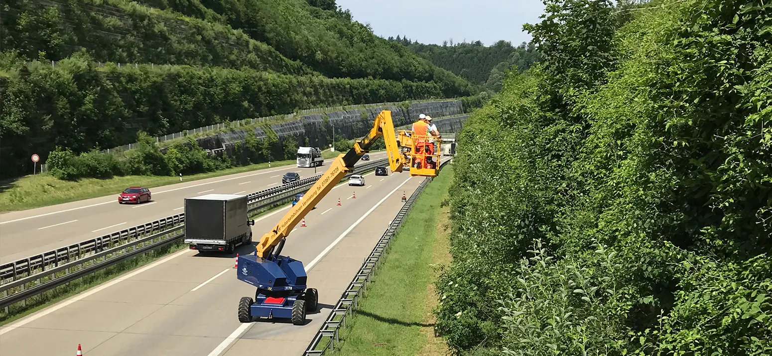 Bauwerksprüfung am Alpaufstieg